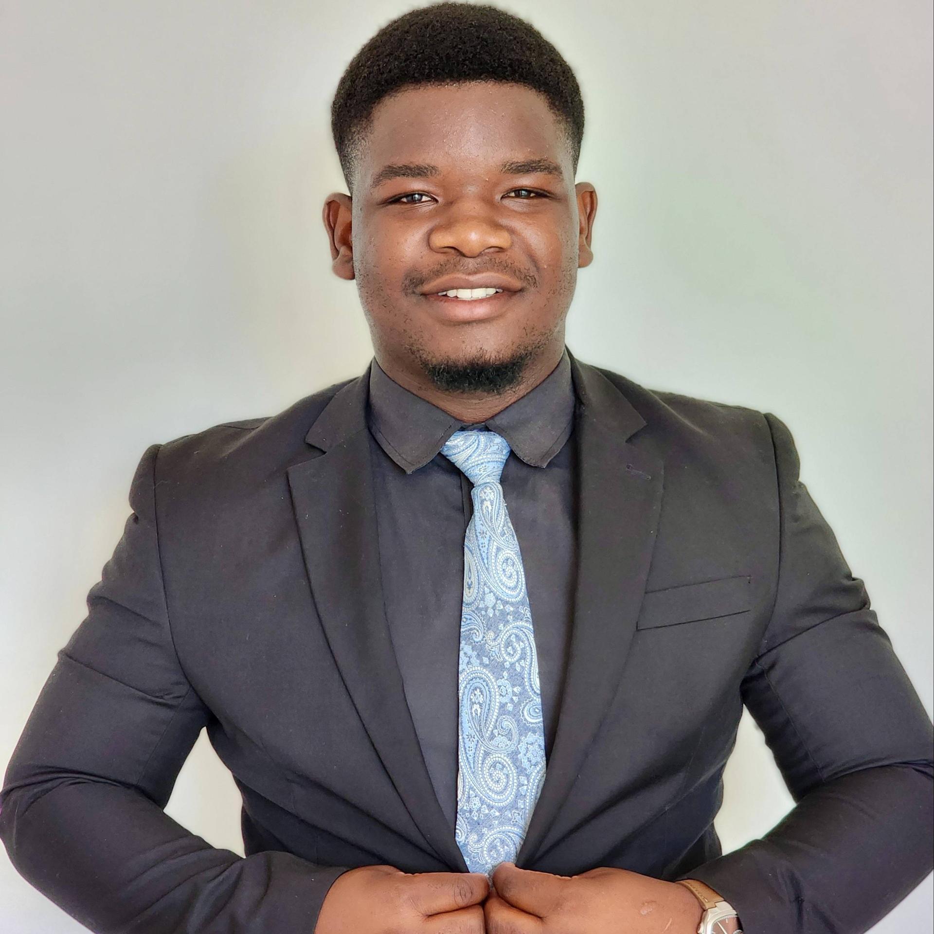 Tadiwanashe Machona