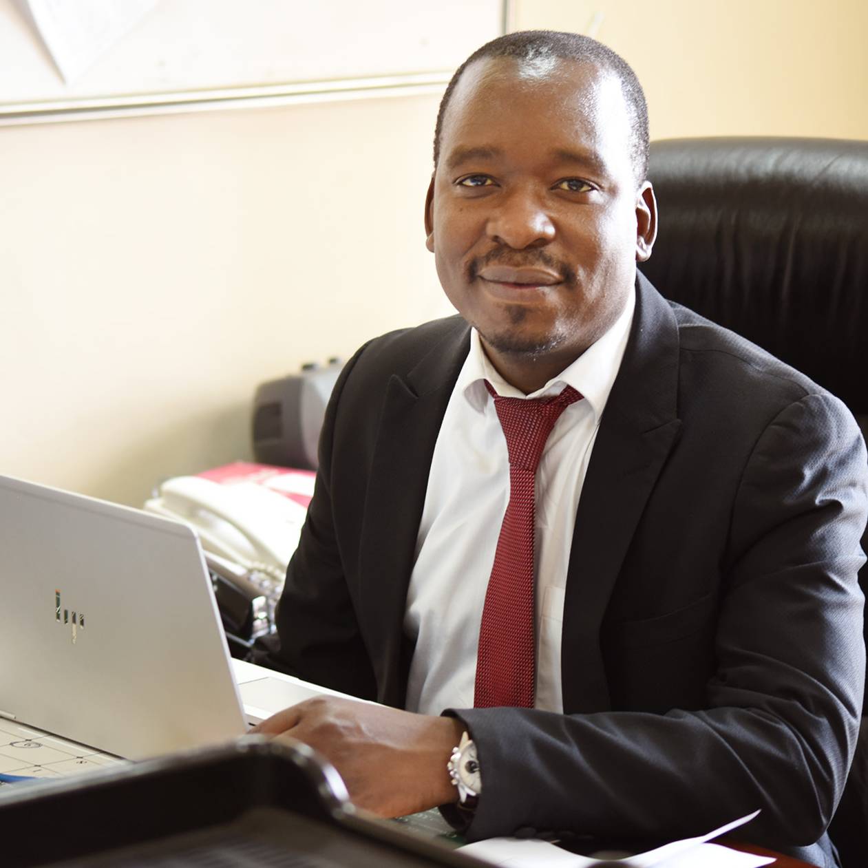 Steven Kapoxy Kapoloma